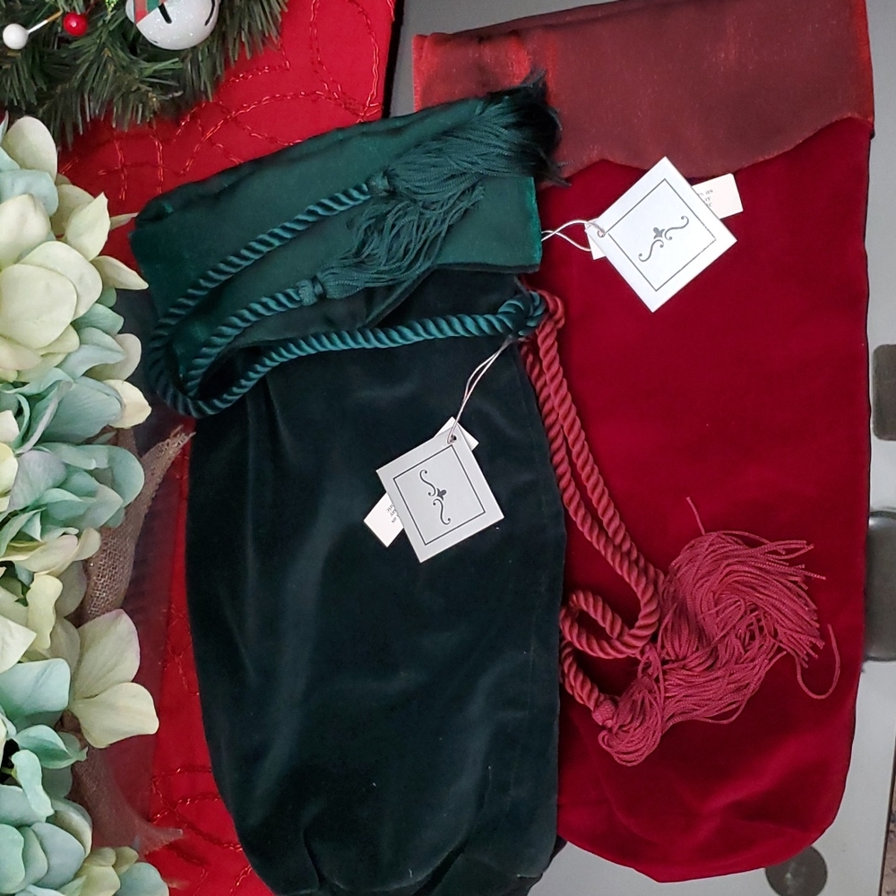 NWT Two Velvet Gift Holyday Bags